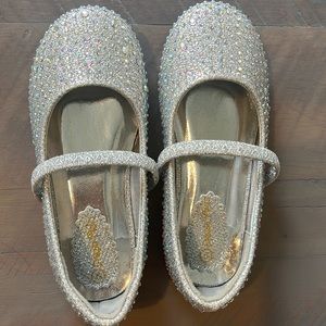 Dream pairs silver glitter size 9